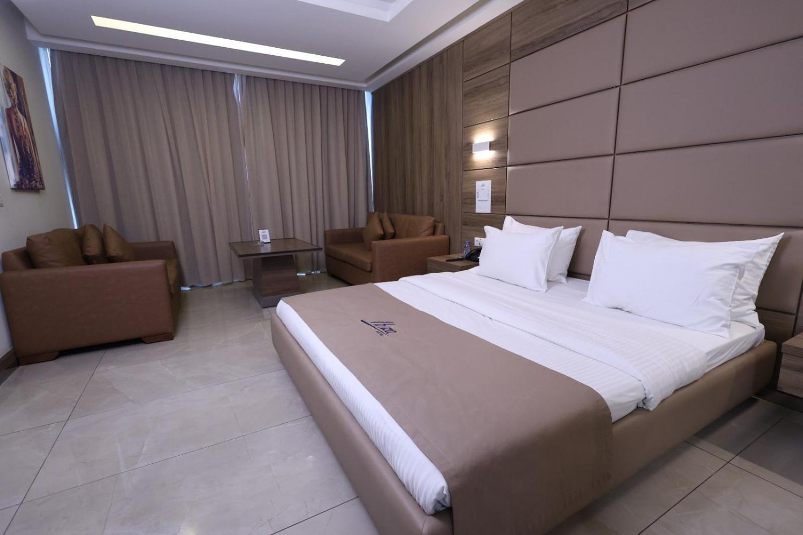 Ibiza Hotel Dżunija Zewnętrze zdjęcie